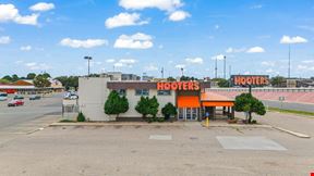 Hooter's Lubbock