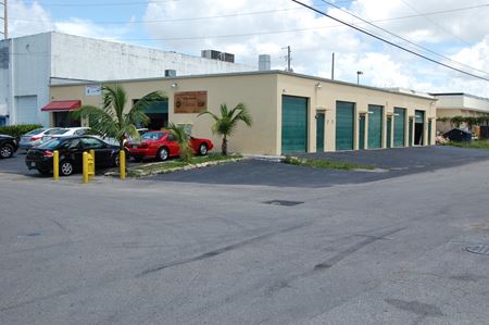 Oakland Park Automotive Use Warehouse - Fort Lauderdale