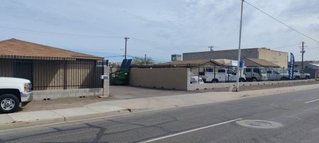 Industrial space for Rent at 4130 E University Dr in Phoenix