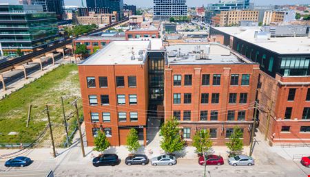 Commercial space for Rent at 216 N May in Chicago