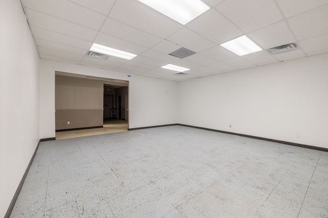 32600 John R Road