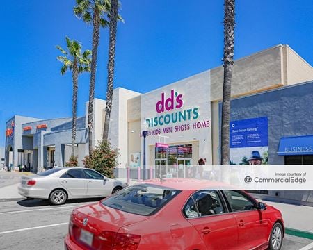 Retail space for Rent at 4421 University Ave. in San Diego