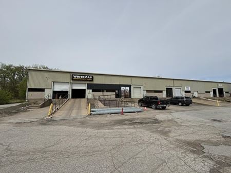 Photo of commercial space at 937 E 53rd Street in Davenport