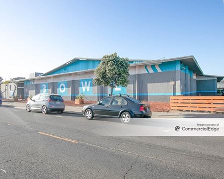 Retail space for Rent at 300 Park Street in Alameda