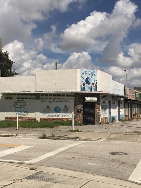 Retail space for Sale at 4500 NW 27th Avenue in Miami