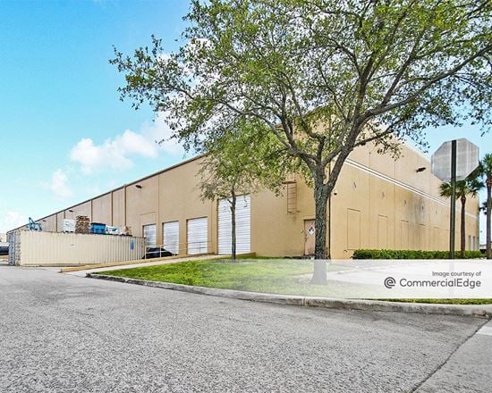 Enterprise Commerce Center - 1501 Green Road