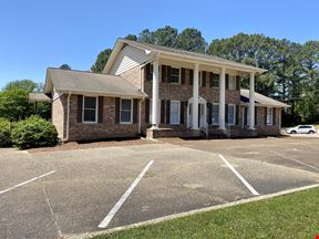 1900 Indian Lake Dr