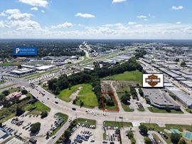 Retail Pad on High Profile Siegen Lane
