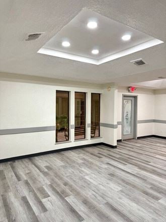 2095 W Main St.