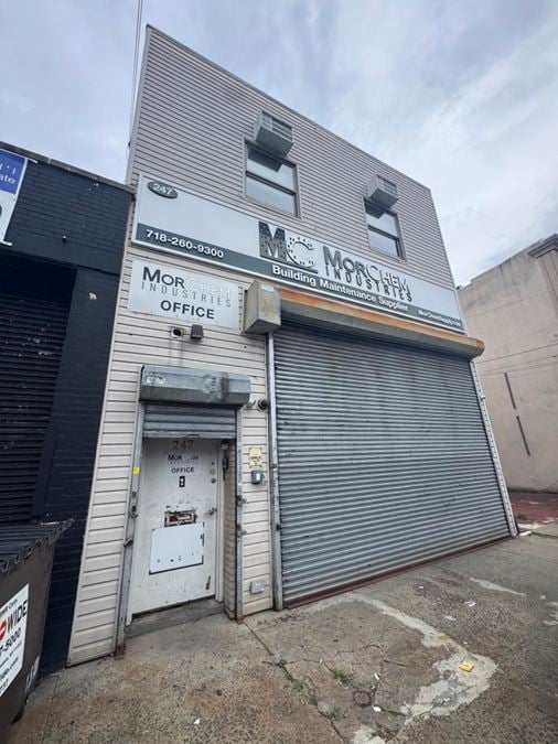 247 Van Brunt St