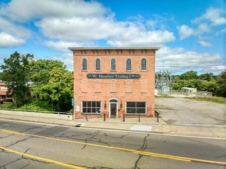 Retail space for Sale at 256 W Maumee St in Adrian