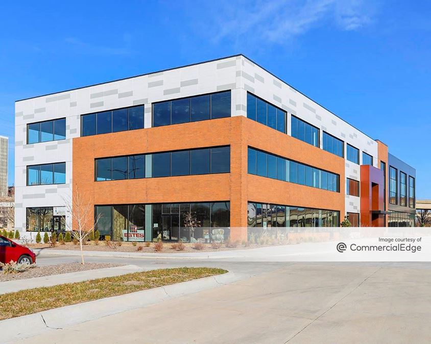 Gray's Lake Office Park - Building 1