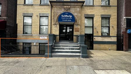 69-61 Grand Ave - Queens