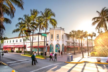 600 Lincoln Road - Miami Beach