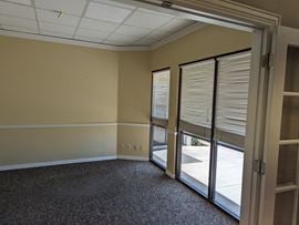 4949 Franklin Ave.