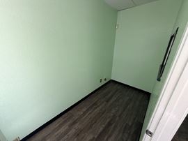 FM 1960 Retail