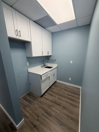 10625 N Military Trl #204