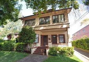 330 W 4th Street