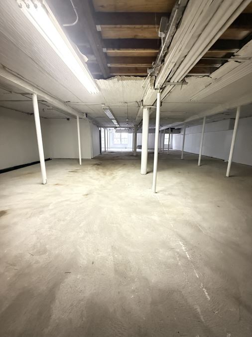 220-03 Jamaica Ave