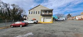 OWNER/OCCUPANT OPPORTUNITY
