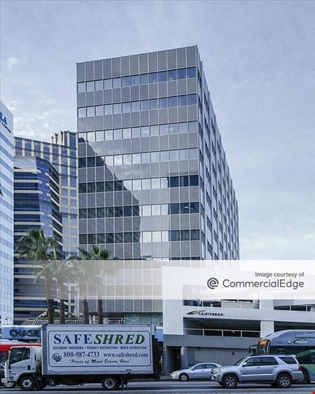 Office space for Rent at 10921 Wilshire Blvd in Los Angeles