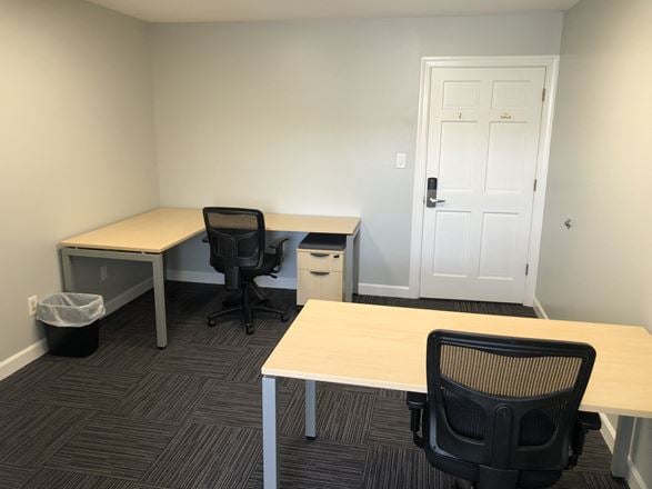 OfficeOurs - 500 Benson Road