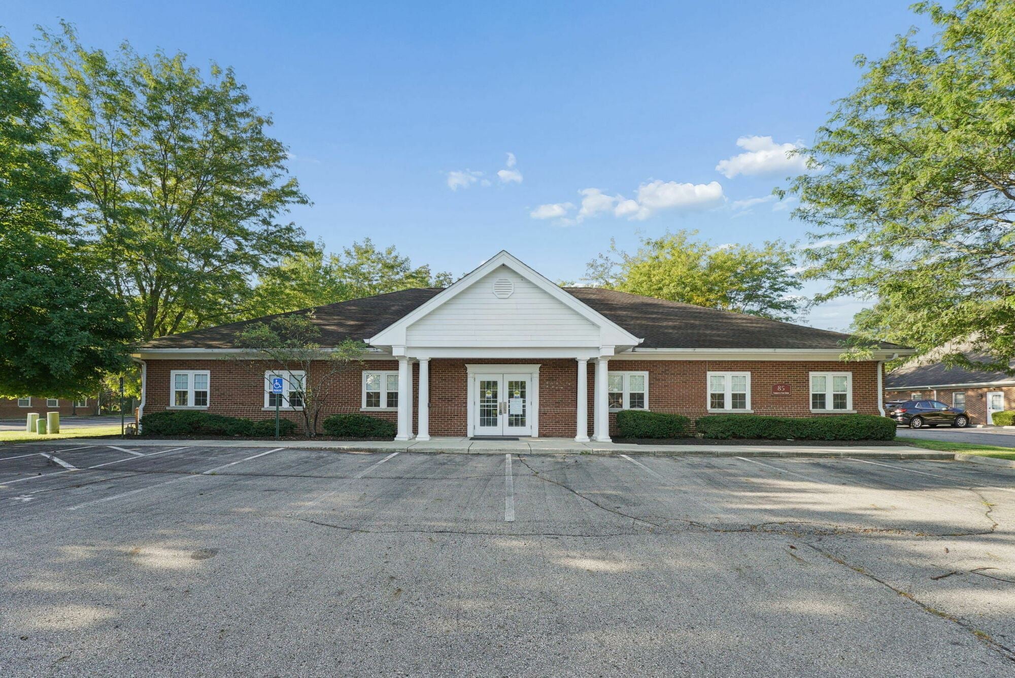 85 Commerce Park Dr