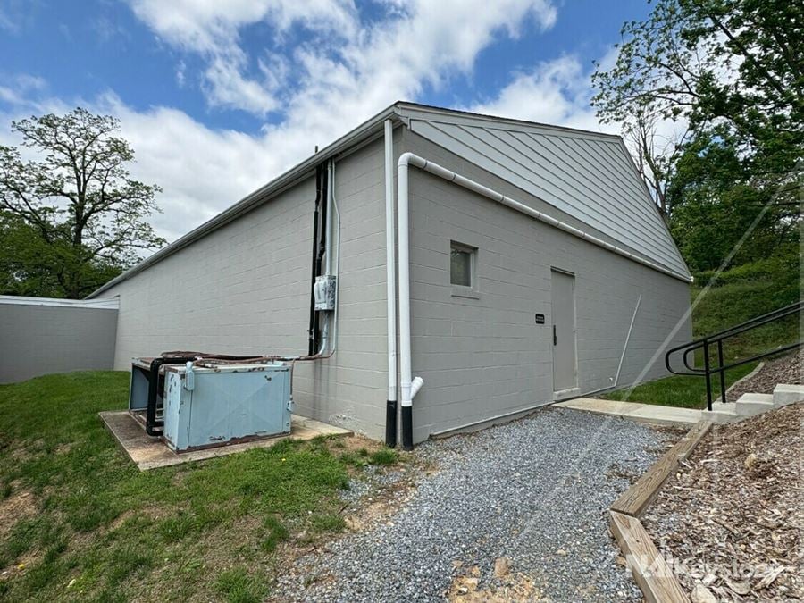 3209 Oley Turnpike Rd