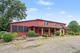 25020 May St