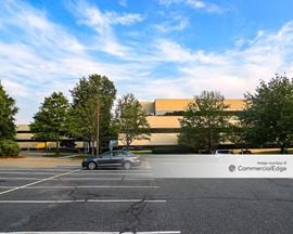 10 Waterview Blvd