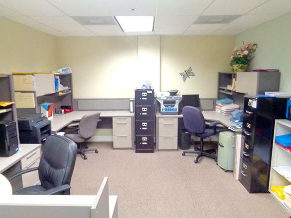 Professional 1,500 +/- SQFT office Coral Spr.