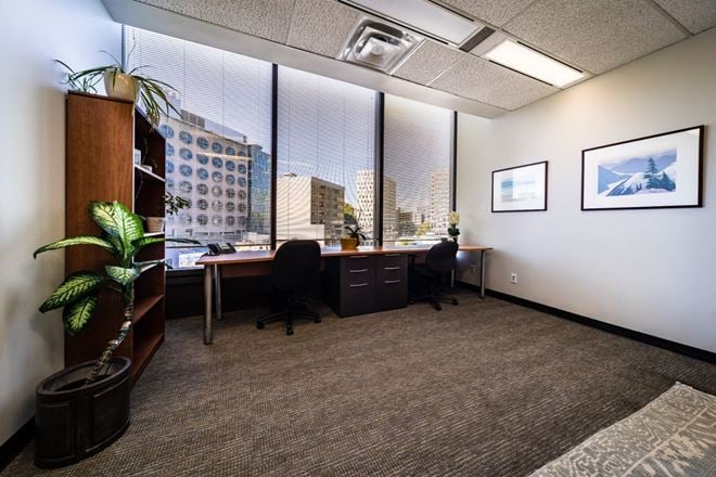 Forum Workspaces - Office Suites Broadway