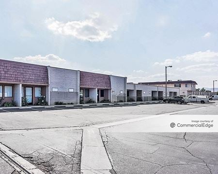 Commercial space for Rent at 393 West La Cadena Drive in Riverside