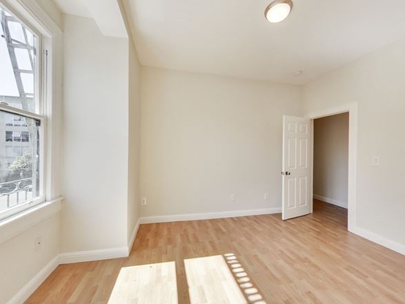 135 8th Street