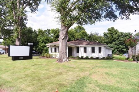 Office space for Rent at 1304 14th Ave SE in Decatur