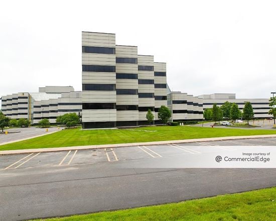 First Center Office Plaza