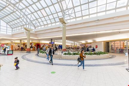 Mill Woods Town Centre