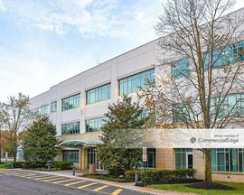 Laurel Creek Corporate Center - 750 Centerton Road