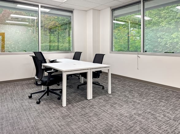 Regus - Bellevue - SE 32nd