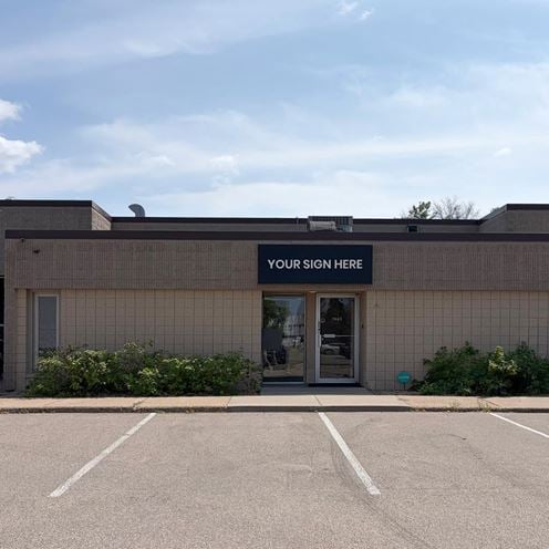 7463 & 7467 Cahill Road