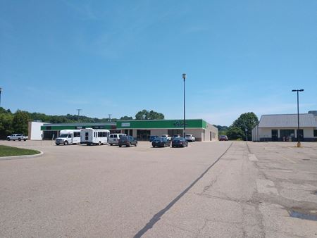 Retail space for Sale at 1639 South Washington Street in Millersburg