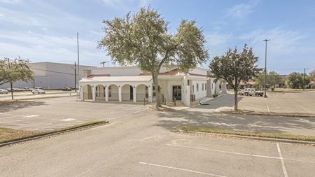 Photo of commercial space at 1800 S. Main St. in McAllen