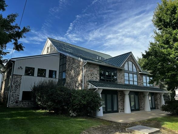 380 W. Pothouse Road