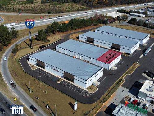 5,220 SF with Office Available - Duncan, SC
