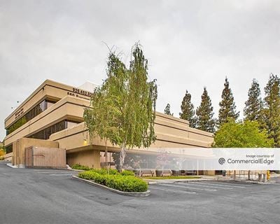 580 Executive Center - 580 Exec