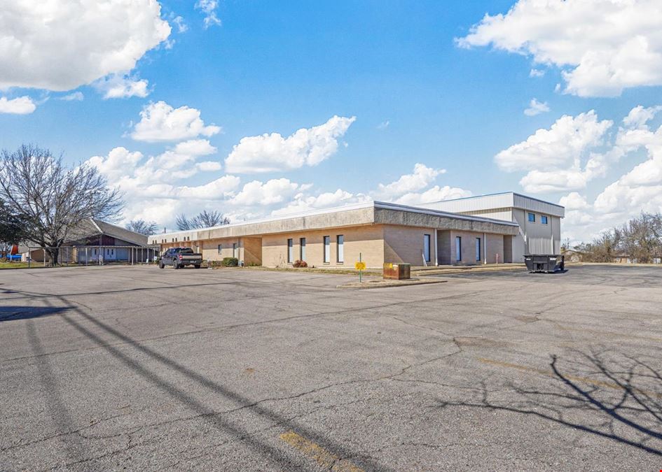 Office/Warehouse for Lease in Greenville