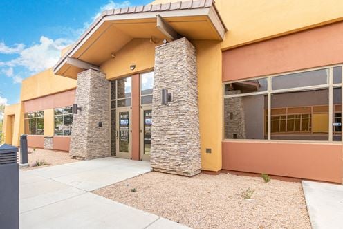 9179 W Thunderbird Rd #B-107
