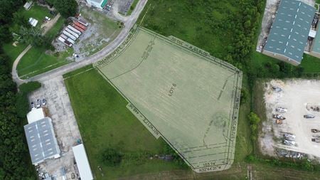 Photo of commercial space at 13130 Chene Ave in Baton Rouge