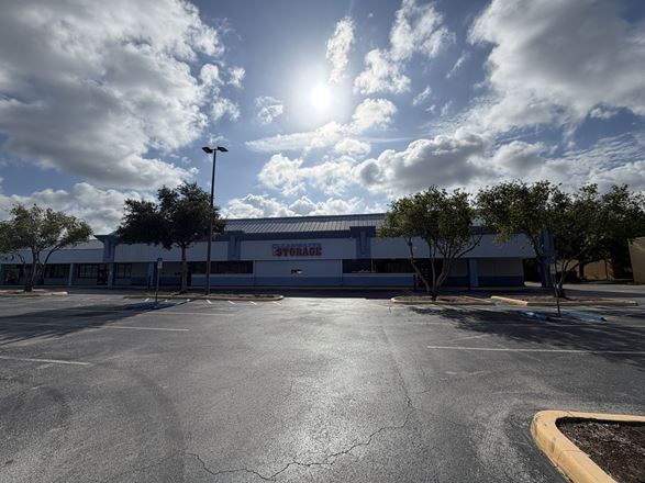 Sunset Square Shopping Center