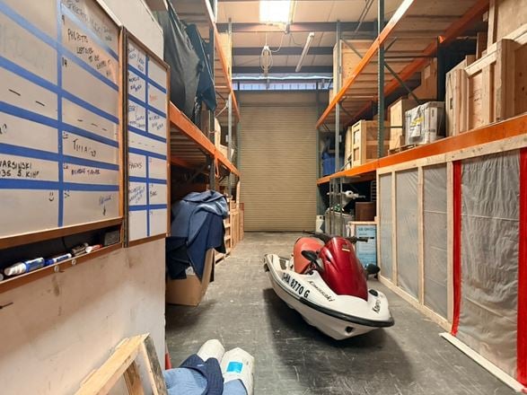 High Cube 2,000 SF Warehouse